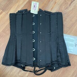 What Katie Did Morticia Corset Black 18”